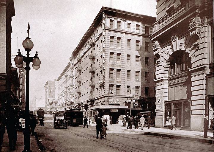 File:Old-louvre-unk-corner-c-1910.jpg