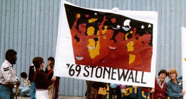 File:Dyke-collective 69-stonewall.jpg