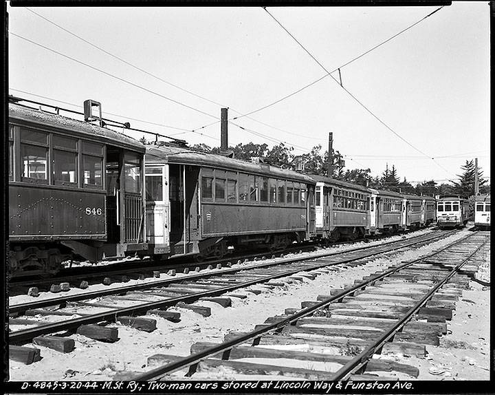 Market-Street-railway-boneyard-March-1944 MTA.jpg
