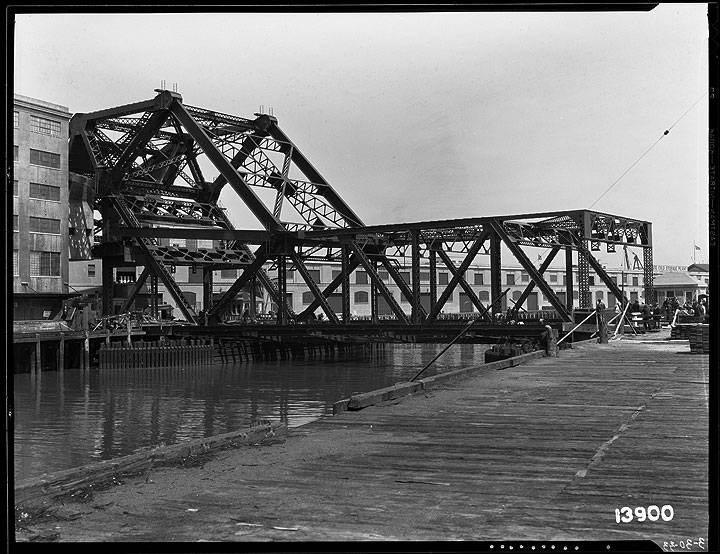 3rd-Street-Bridge- -March-30-1933 U13900.jpg
