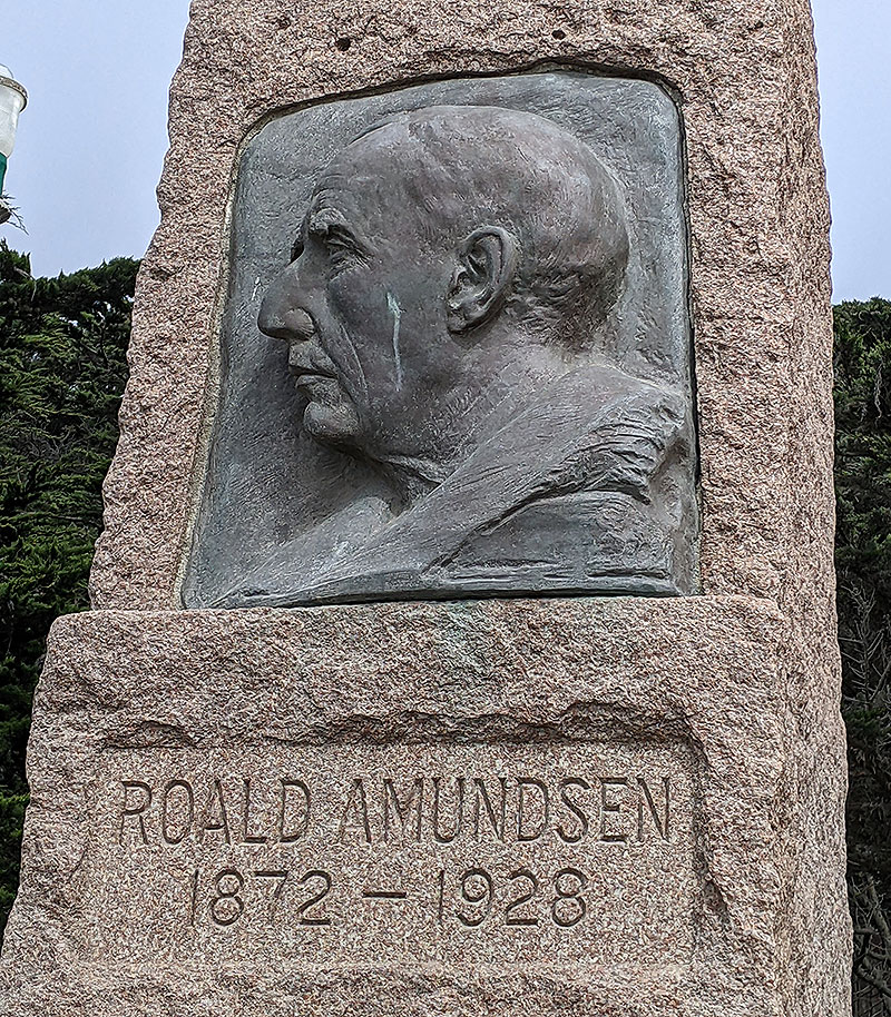 Roald-amundson-plaque 20220816 221412312.jpg