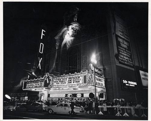 Fox theater farewell benefit Feb 16 1963 AAA-4870.jpg