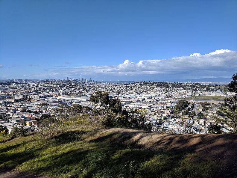File:View-north-from-Bayview-Hill 20180325 165442.jpg
