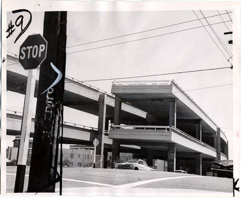 File:Double-decked dead end at Haight and Octavia streets 1961 AAK-1457.jpg