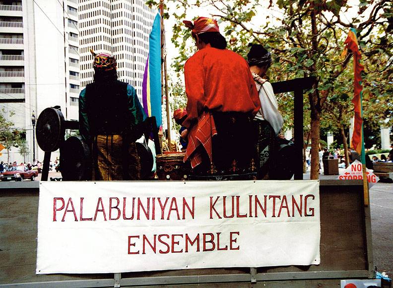 Palabuniyan-kulintang-ensemble.jpg