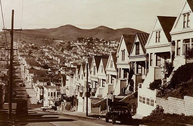 File:Noevaly1$25th-st-and-dolores-1947.jpg