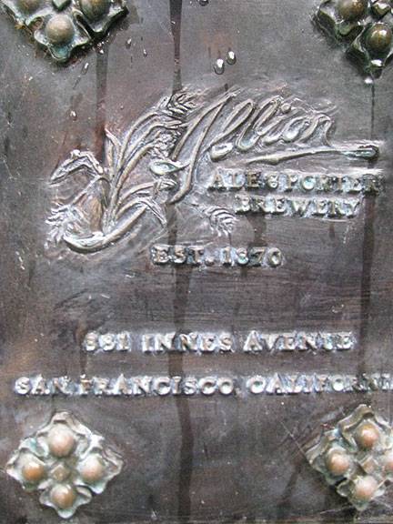 File:Albion-brass-plaque 5857.jpg