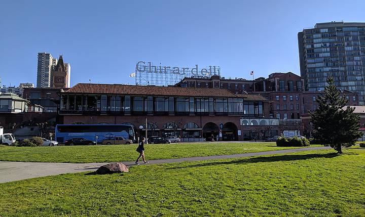 File:Ghirardelli-and-park 20180322 171836.jpg