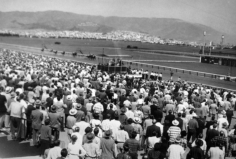 Tanforan-horse-race-crowd 5501.jpg