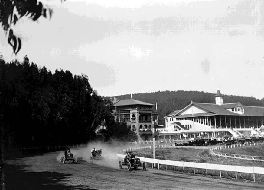 Early car race at Ingleside track The track began to fade in popularity 