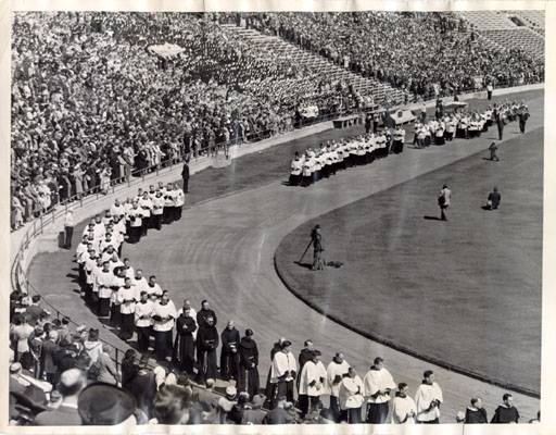 Prayers for Victory meeting at Kezar Stadium Sept 1943 AAC-5261.jpg