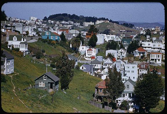 Cushman-March-15,-1955-view-north-from-diamond-hts-towards-Corona,-green-slopes-and-shacks-P07707.jpg