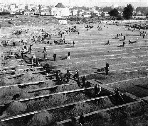 1933-clearing-Odd-Fellows-Cemetery-for-Rossi-Playground.jpg