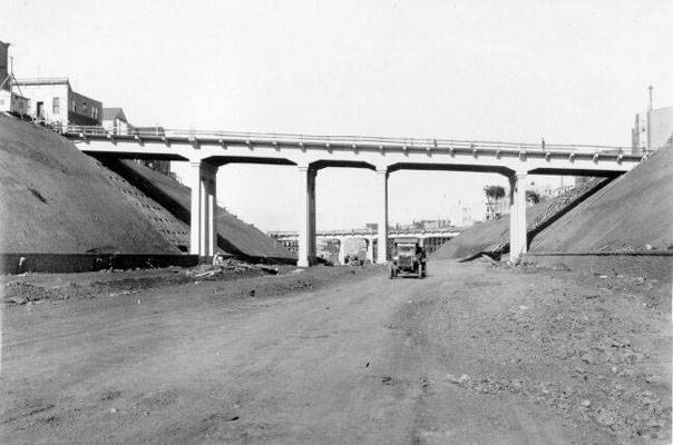 Bernal Cut, Richland Avenue and Miguel Street Bridge oct 18 1929 AAA-9913.jpg