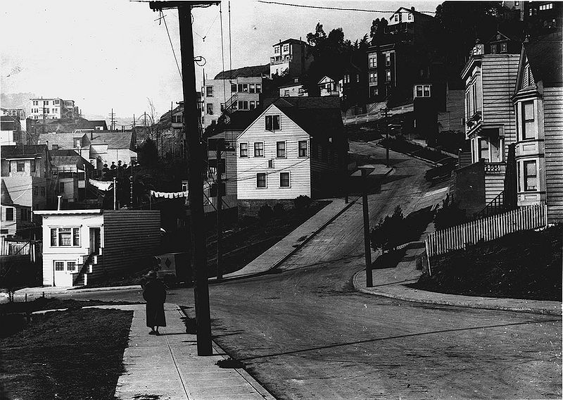 File:Saturn-street-west-at-Temple-w-Roosevelt-Way-at-top-of-hill-at-right-Oct-23-1925-SFDPW.jpg
