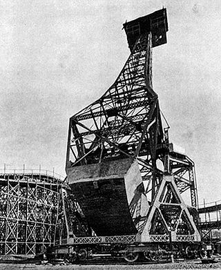 The-Aeroscope-designed-by-Joseph-B-Strauss-lifted-passengers-265-ft-up-on-a-car-balanced-on-a-380-ton-concrete-counterweight-and-monted-on-a-turntable--Sci-American-April-10-1915.jpg