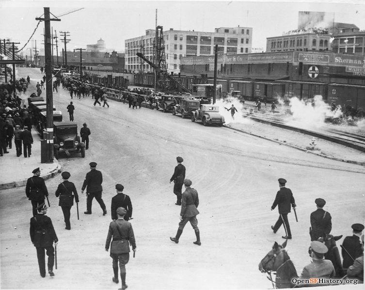File:1934 tear gassing at Bryant and Beale wnp33.00021.jpg