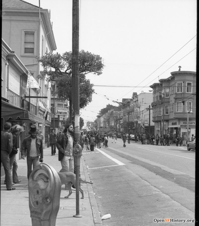 View east on Haight near Ashbury. Anti Vietnam War March, from the Golden Gate Park Panhandle to Kezar Stadium wnp28.3235.jpg