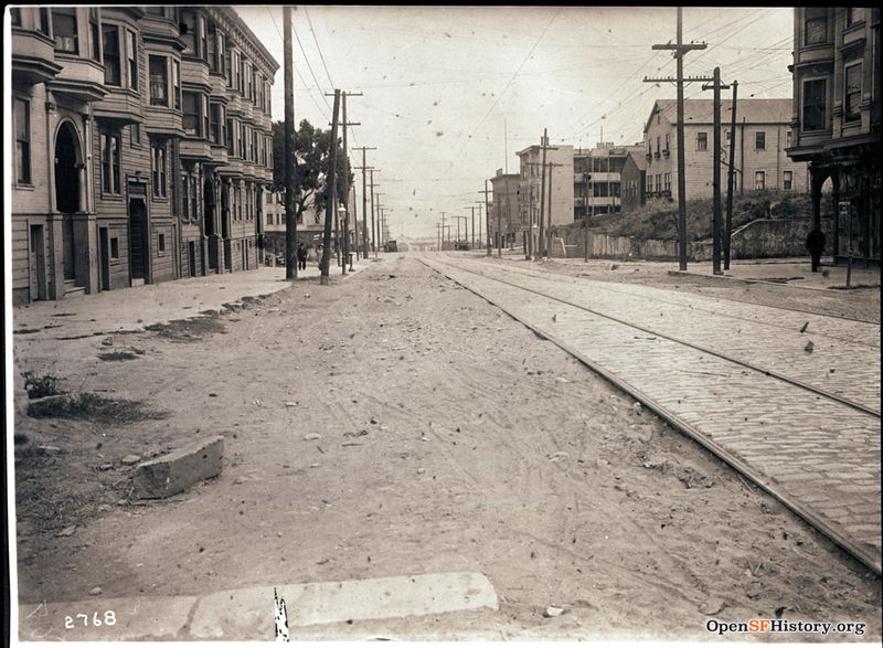 View East on Harrison from Essex. Pier 24 is visible in the distance. Oct 18 1915 wnp36.01016.jpg