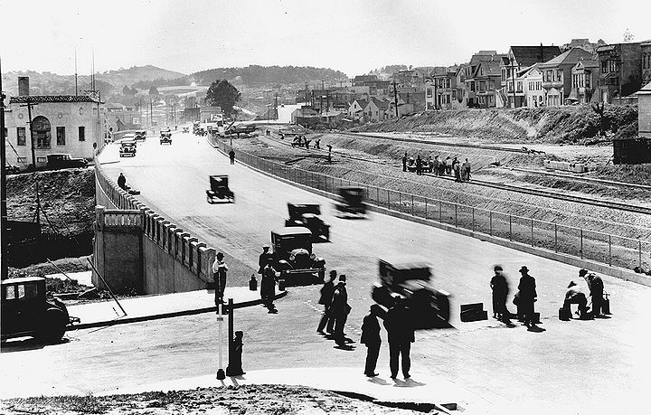 San-Jose-Ave-southwest-at-St-Marys-Ave-SP-Colma-Line-and-Arlington-St-at-right-Monterey-Blvd-center-distance-opening-day-new-Bernal-Cut-April-16-1930-SFDPW.jpg
