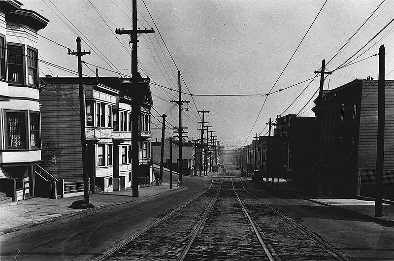 File:Upper-18th-street-looking-east-towards-Hattie-at-left-1926.jpg