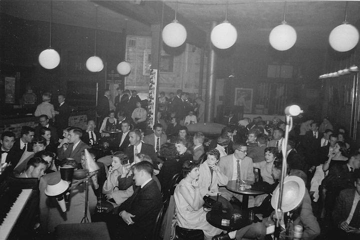1940s gay bar london