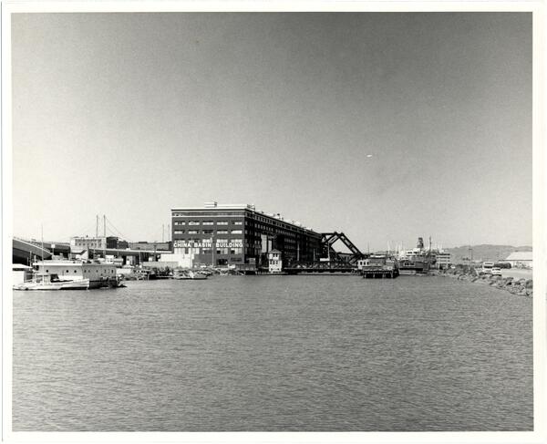 China Basin Building 1983 by Larry Moon AAB-6703.jpg