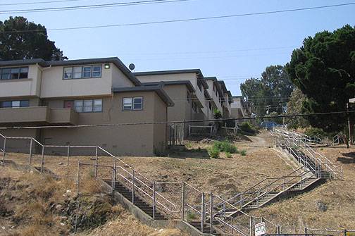 File:Westbrook-housing-project-at-fitch-st 0974.jpg
