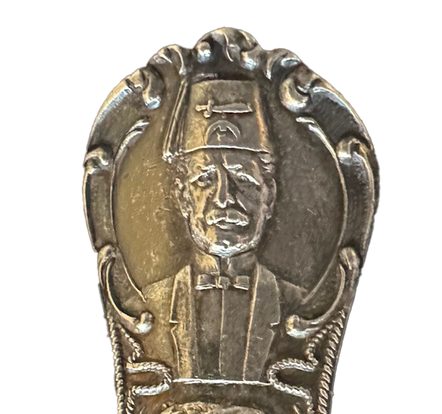 File:Shriner-spoon 5327.png
