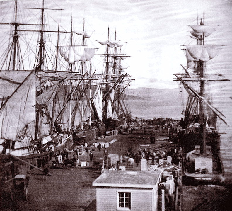 Vallejo-Street-Wharf-1860s-Lawrence-and-Houseworth.gif