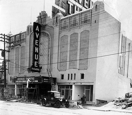 File:Avenue-Theater-July-15-1927-AAA-8538.jpg