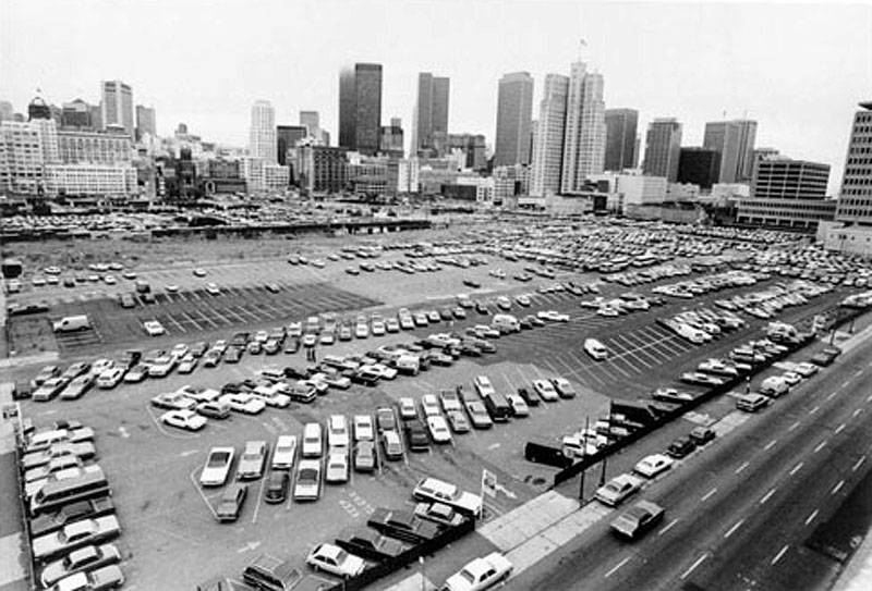 File:1977 view of YBG lots AAC-0727.jpg