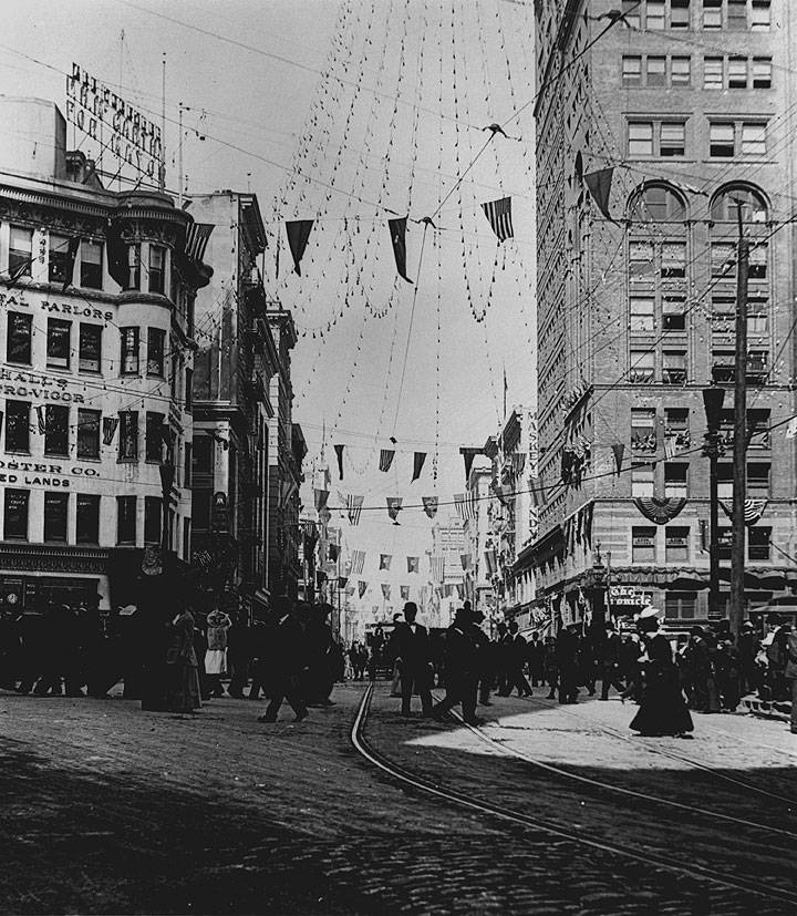 Kearny-from-3rd-across-Market-1910-SFPL.jpg