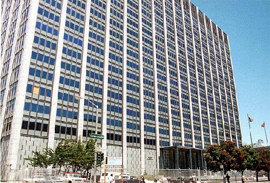 File:Tendrnob$federal-building-450-gg-ave.jpg