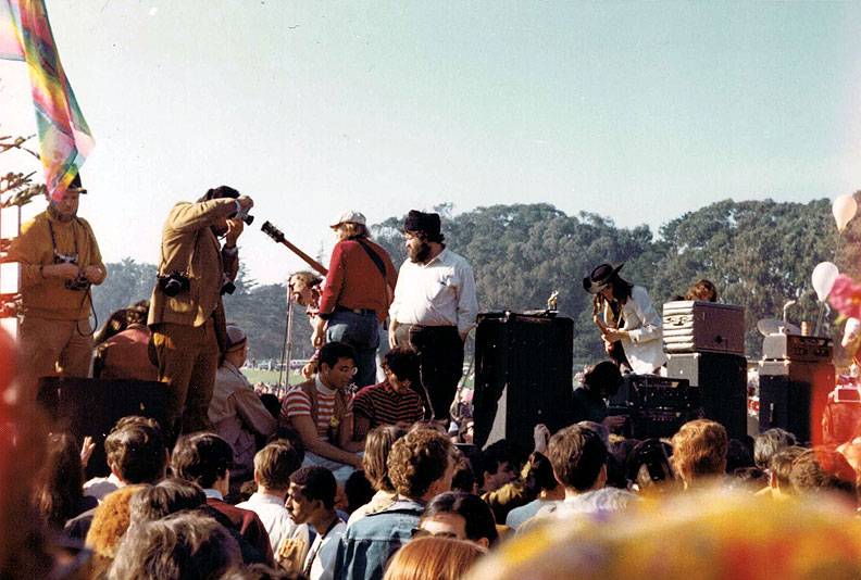 Be-in 3 Jefferson-Airplane-on-stage.jpg