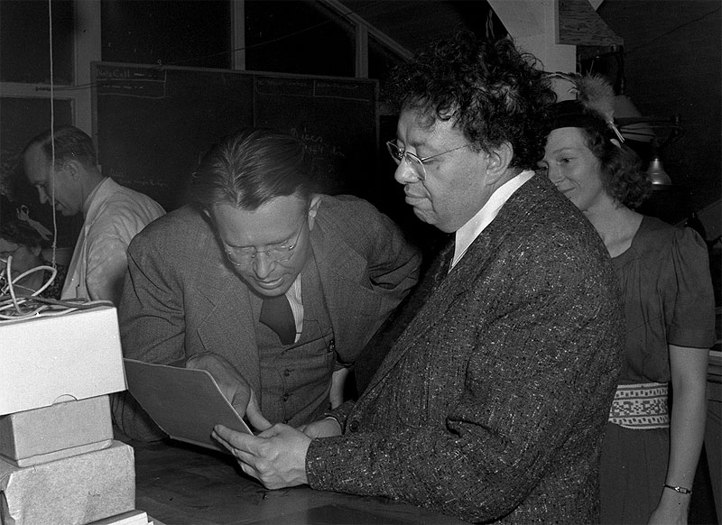 File:Diego-Lawrence-and-Emmy-Lou.jpg