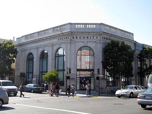 File:Former-hibernia-bnk-22nd-and-Valencia 9134.jpg