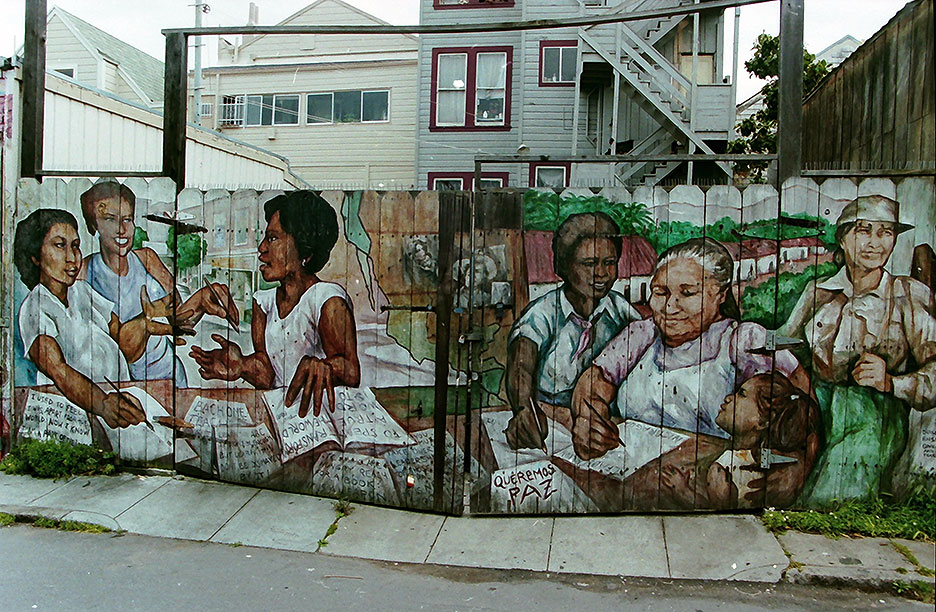 Balmy-Alley-mural-queremos-paz IMG00041.jpg