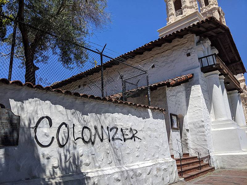 File:Colonizer-graffiti-on-Mission-wall 20200705 115538.jpg