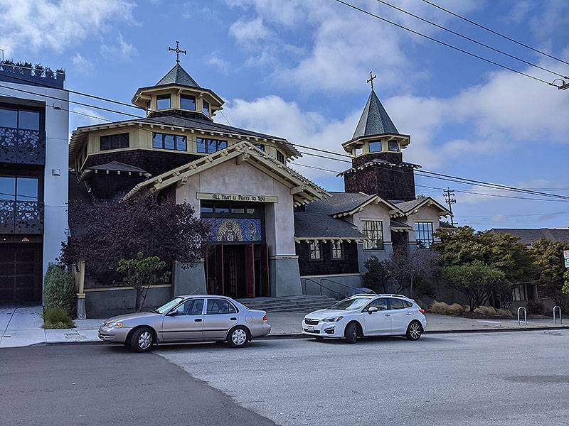 File:St-Gregorys-Potrero-Hill 20210926 221314417.jpg