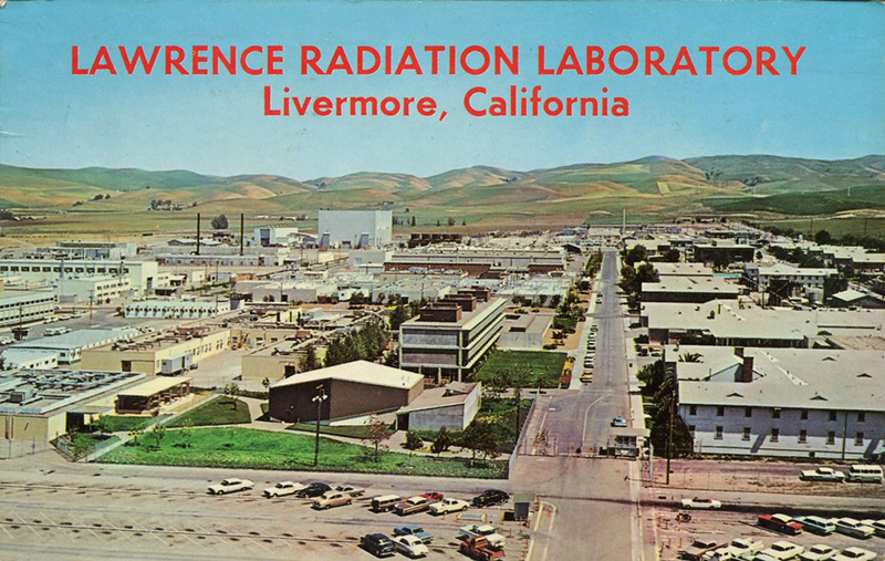 File:LLL postcard 9052008055 553e345b8e b.jpg