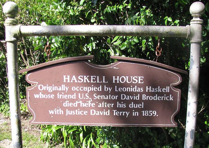 Haskell-house-sign 2287.jpg