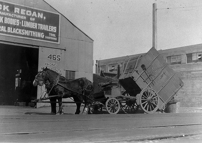 File:TrashwagonSFEarly1900s.jpg
