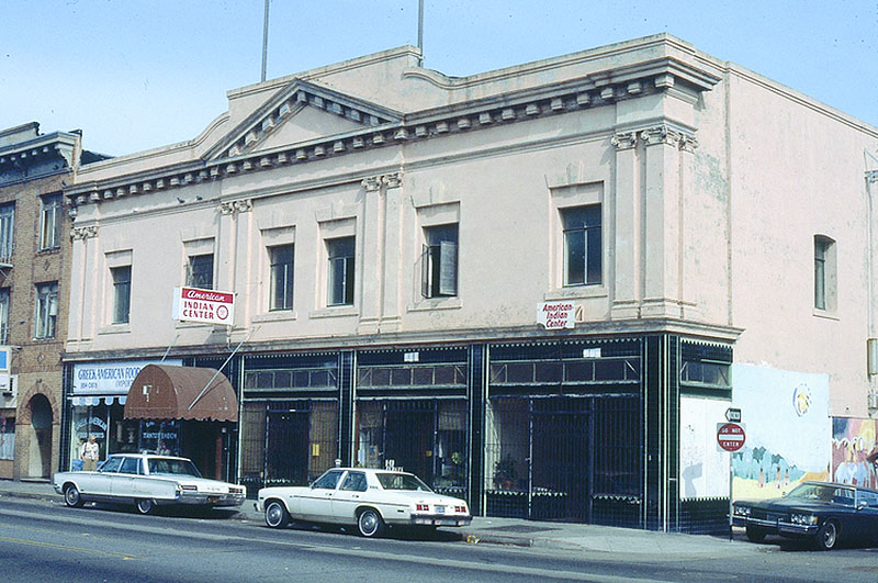 File:American-Indian-Center-229-Valencia-1983 1478254.jpg