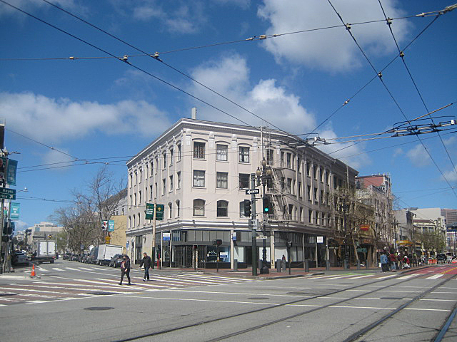 File:Market and 9th St. northerly view. 2023.sharpened.jpg