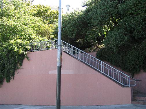 File:Pemberton-steps-bottom 9970.jpg