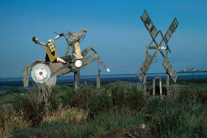 File:CA 976 Emeryville 004.jpg