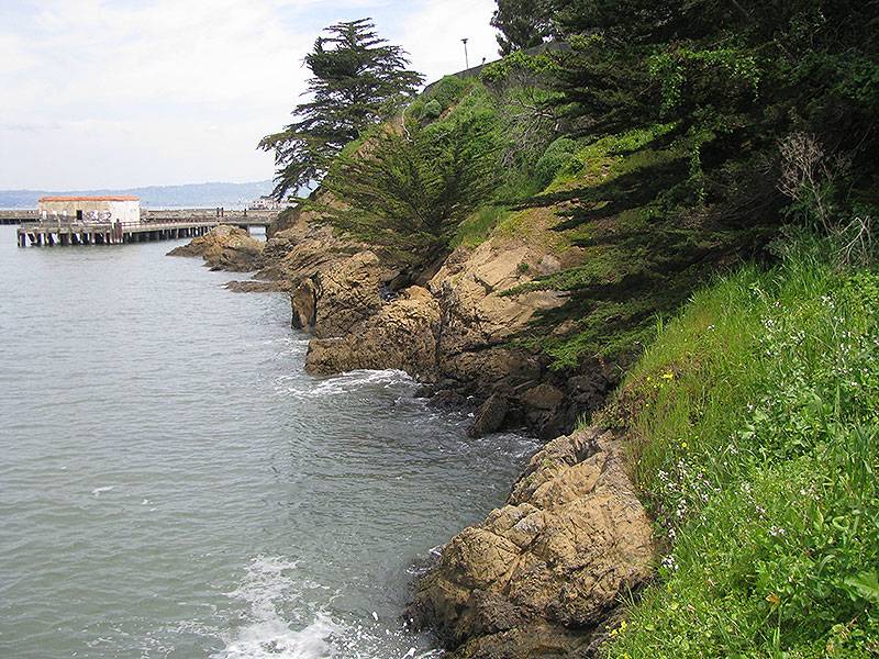 File:Original-shoreline-black-point-2010 6706.jpg