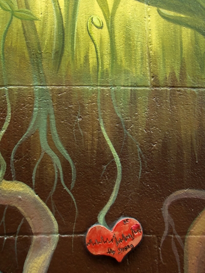 File:MonaCaron TLmural-tiles.jpg