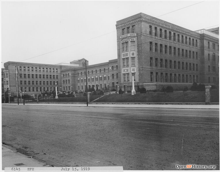 File:SF General Hospital Jul 15, 1919 opensfhistory wnp70.0362.jpg